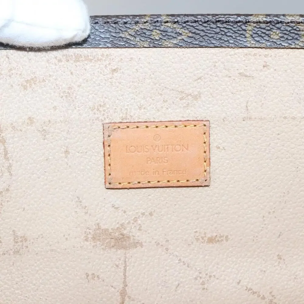 Louis Vuitton height 15